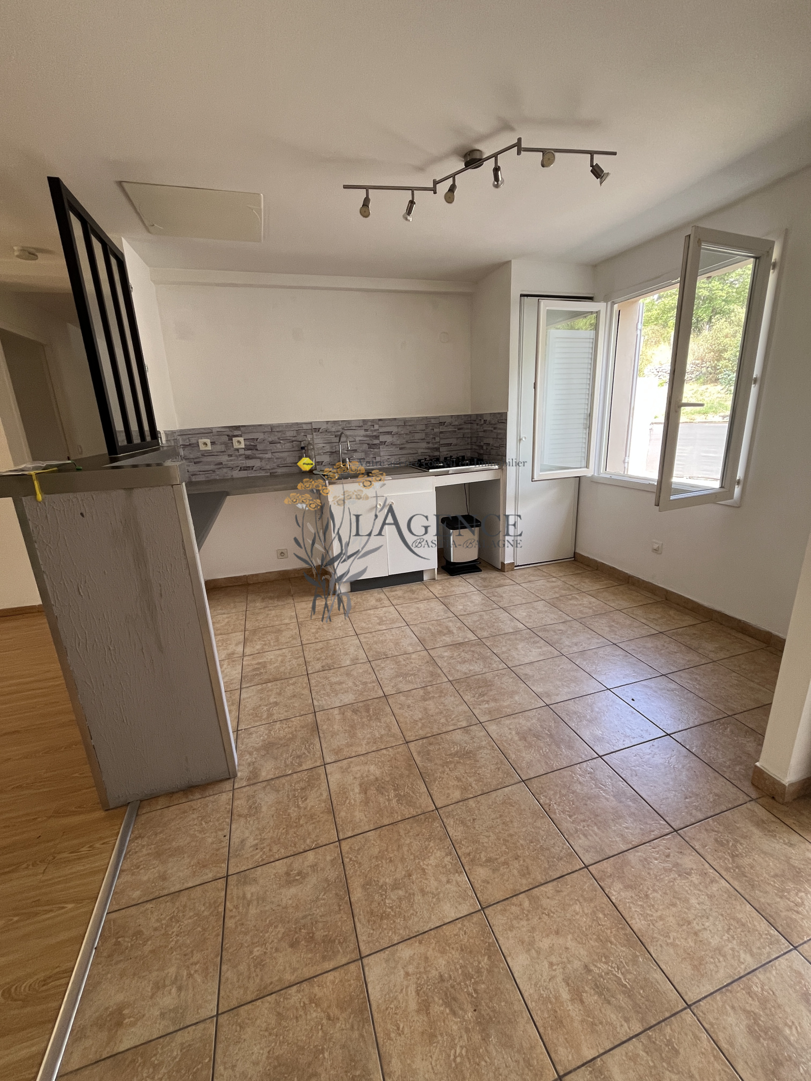 Image_, Appartement, Omessa, ref :029