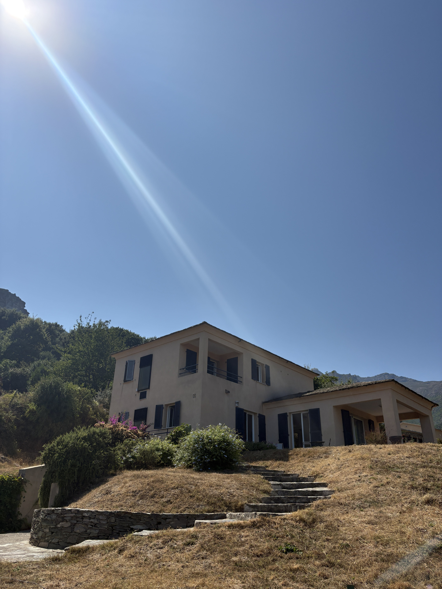 MAISON MAUSOLEO - BRANDO